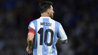 Lionel Messi en un partido con la selección de Argentina (Foto: Internet)