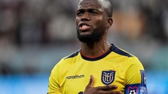 Enner Valencia canta el Himno Nacional de Ecuador en el Mundial de Qatar 2022 (Foto: Internet)