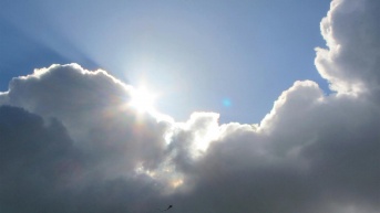 Se prevé un radiación muy alta en todo el Ecuador (Foto de Chris Linnett [Unsplash])