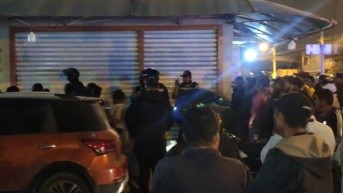 Marino Carriel, de 31 años, fue acribillado en un asadero de pollos del barrio La Esperanza. (Radio Récord)