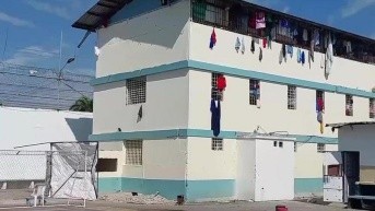 Foto del interior de la cárcel de Machala. (Televistazo)