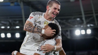 Franco Mastantuono, celebrando su triunfo. (REAL MADRID)