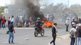 En Ibarra,  los campesinos de las comunidades del pueblo Kichwa Karanki se movilizaron hacia el centro de la ciudad, para expresar su rechazo al decreto ejecutivo 126. (Foto: API)