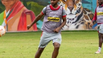 Luis Arce fue separado del Mushuc Runa, junto a Jefferson Arce. (Redes sociales)