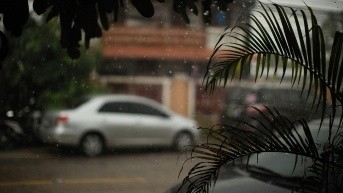 No cesan las lluvias en la Sierra y Amazonía (Foto de Alexey Demidov [Unsplash])