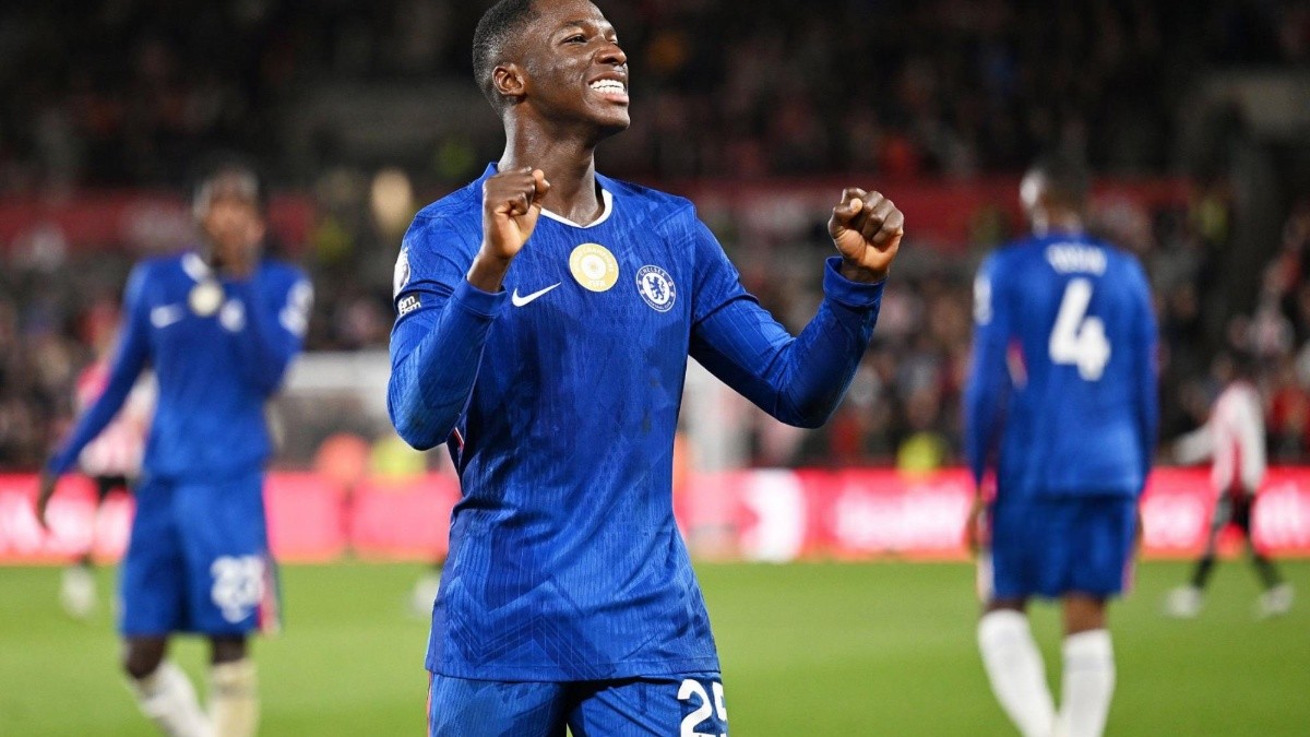 Paul Scholes no consideró a Moisés Caicedo como el mejor jugador d ela Premier League. (Redes sociales)