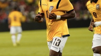 Enner Valencia abrió el marcador con un potente disparo. (Redes sociales)