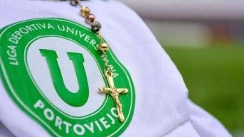 La Segunda Categoría del fútbol ecuatoriano vive un nuevo escándalo tras el polémico triunfo 2-1 de LDUP sobre Búhos ULVR, con un “gol fantasma” validado pese a ingresar por una malla rota. (LDUP)