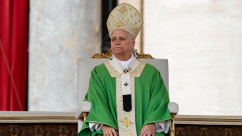 El papa oficiando misa en el Vaticano. (Foto: EFE)