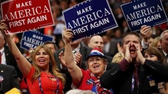 "America First" es un slogan que ha estado presente en las dos campañas presidenciales de Trump. (GETTY IMAGES)