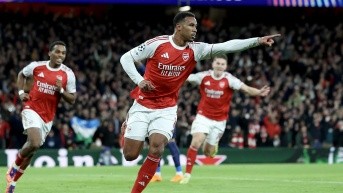 Arsenal goleó al Atlético de Madrid por la tercera fecha de la fase de liga de la Champions League. (EFE)