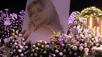 Quito, 21 de octubre del 2025. Velorio de Paulina Tamayo en la Casa de la Cultura. (API)