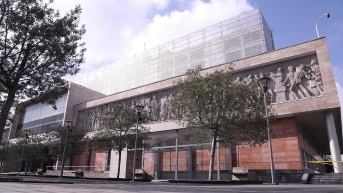 Las afueras del edificio de la Asamblea Nacional. (Internet)