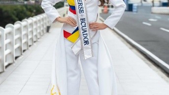 Nadia Mejía portando la cinta de Miss Universe Ecuador. (RRSS)