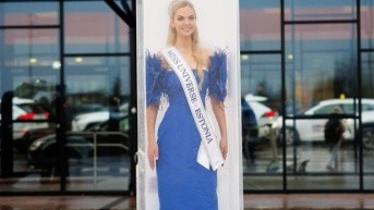 La Miss Estonia se convierte en una Barbie (Web)