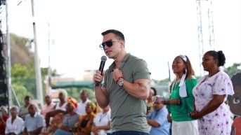 Daniel Noboa ha aumentado sus actividades en territorio y vocerías en medios de comunicación, a días de la campaña por la Consulta Popular y Referéndum. (Presidencia de la República)