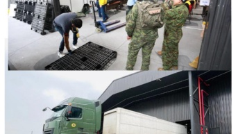 Los militares reguardando el cargamento electoral. (Cortesía del CNE)