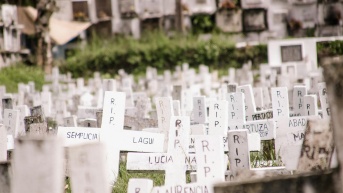 ¿Qué leyendas urbanas del Ecuador conoces? (Bhong Bahala [Unsplash])