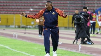 Juan Carlos León no seguirá en Libertad de Loja para la próxiam temporada. (API)