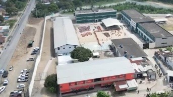 Imagen de la cárcel de Esmeraldas desde la vista de un dron. (Archivo)