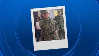 Un soldado colombiano se viralizó por su interpretacion de Waka Waka. (RRSS)