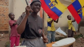 Los Nansana Kids bailan música ecuatoriana (Captura de pantalla)