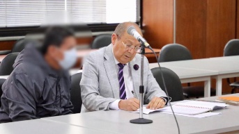 Audiencia de juicio contra un expolicía. (Fiscalía)