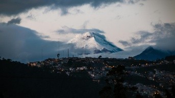 No cesan las lluvias en Quito (César Viteri [Unsplash])