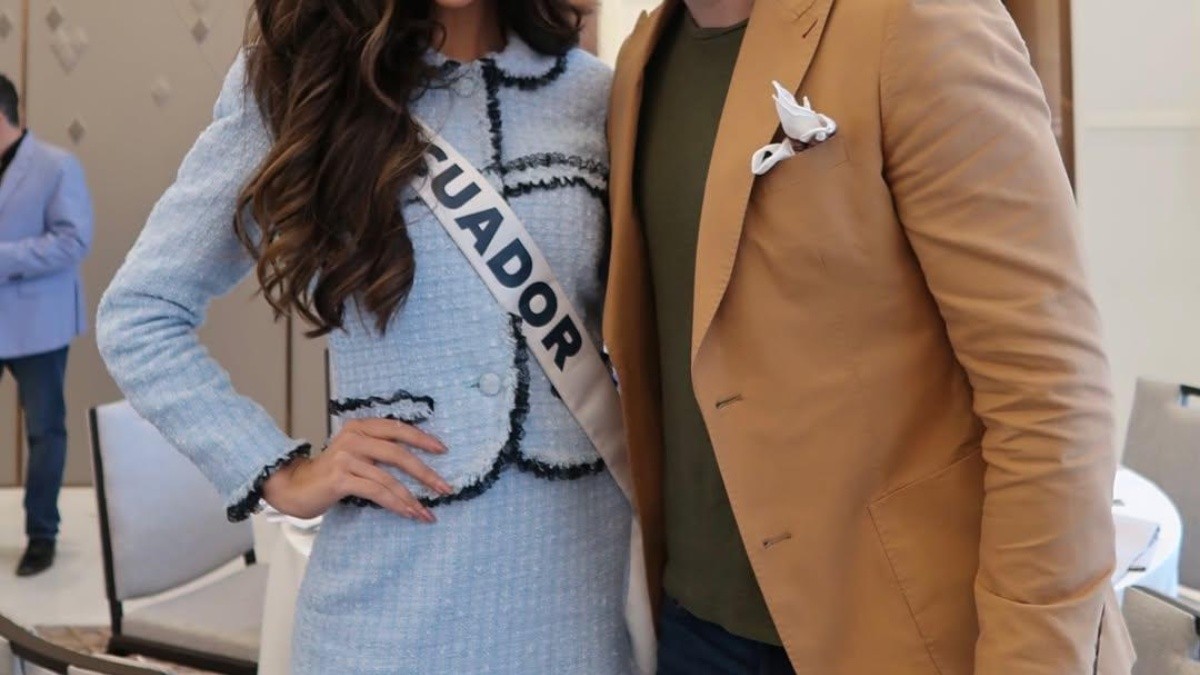 Danilo Carrera tuvo un desayuno oficial con Nadia Mejía a días del Miss Universo 2025. (RRSS)