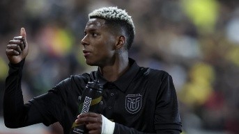 Nilson Angulo encarriló la victoria de Ecuador ante Nueva Zelanda en el último amistoso del año. (AFP)