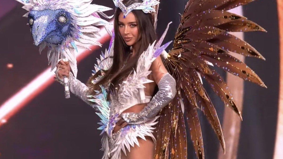 Así lució Nadia Mejía su traje típico en Miss Universo 2025. (RRSS)