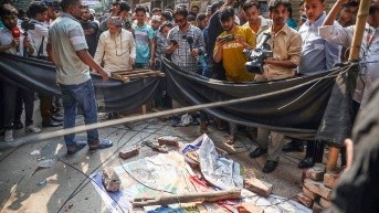 Fotografía después del terremoto (MONIRUL ALAM / EFE)