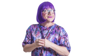 Tomás Delgado en su papel de La Vecina. (RRSS)