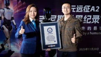 Un robot en China recorre más de 100 km y obtiene un récord Guinness. (Ecuavisa)
