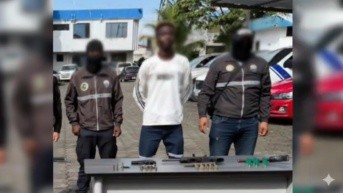 Imagen del sospechoso detenido en poder de armas de fuego. (Policía Nacional)