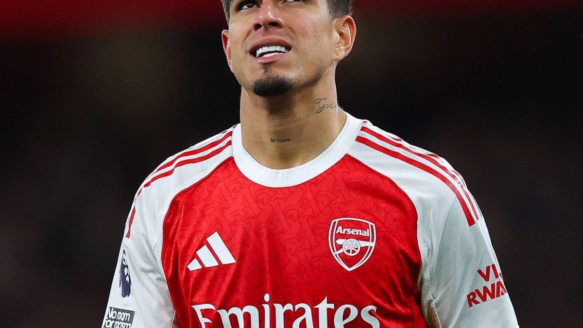 Mikel Arteta reconoció la importancia de Piero Hincapié en el Arsenal. (Redes sociales)