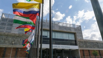 La fachada externa del edificio de la Asamblea Nacional. (Flickr de la Asamblea Nacional.)