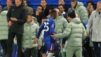 Chelsea de Moisés Caicedo empató con el Arsenal en la Premier League. (Redes sociales)
