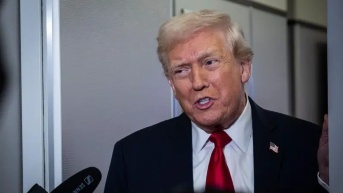 Trump amenazó con no "malgastar" el dinero de EE.UU. en Honduras si Tito Asfura no ganaba la elección. (Getty Images)