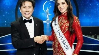 Nawat y Fátima Bosch en la final de Miss Universo en Tailandia. (RRSS)