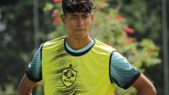 Virgilio Olaya será nuevo jugador del Bayern Munich cuando cumpla los 18 años. (Redes sociales)