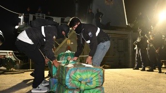 Ecuador vuelve a ser noticia internacional por convertirse en un centro de acopio y una ruta clave del narcotráfico internacional, según New York Times (API)