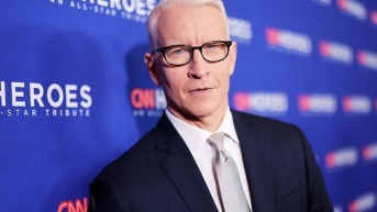 Anderson Cooper en la 16ª edición de CNN Heroes, el 11 de diciembre de 2022. (RRSS)