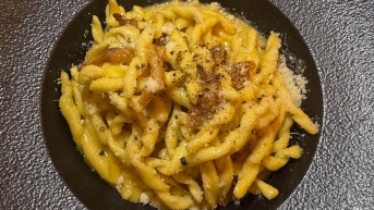 Fotografía de archivo de la pasta acarbonara, uno de los platos de pasta más emblemáticos de la cocina romana. (EFE)