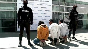 Tres delincuentes fueron detenidos luego de robar y secuestrar a un conductor de aplicación. (Captura de Pantalla)