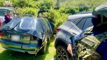 Auto en el que se encontraron paquetes de droga. (Ministerio de Defensa)