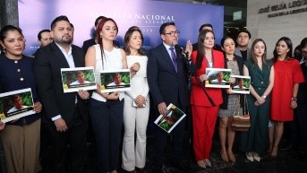 Los asambleístas de la bancada de ADN dieron a conocer acciones que se deben tomar por el casoChevron. (API)