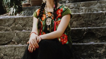 Ángela Aguilar en una sesión fotográfica (RRSS)