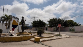 Seis militares fueron detenidos por presunta ejecución extrajudicial durante un operativo en Santa Elena. (Ecuavisa)