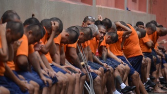 Imagen de presos en la cárcel 5 de Guayas. (Televistazo)